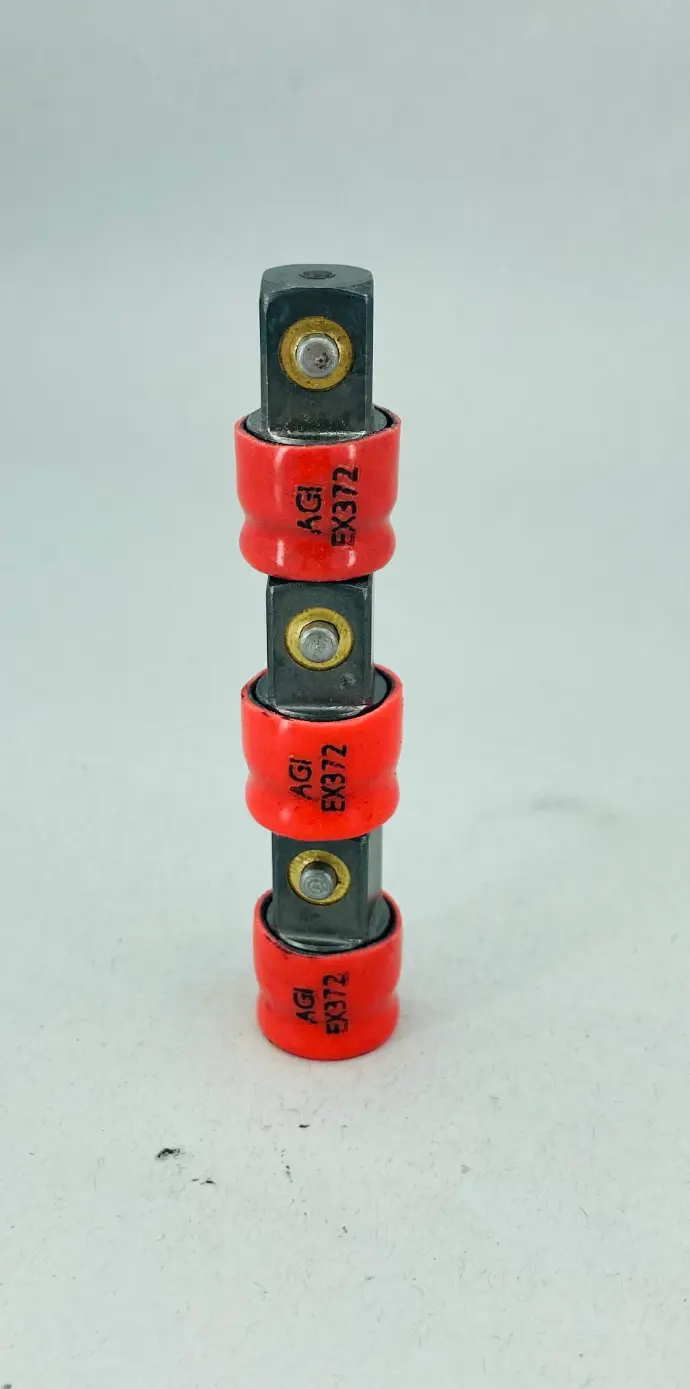 3 Stacked Free-Spinning Covered Adapters